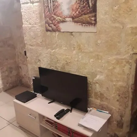 Renovated House In The Centre Of *