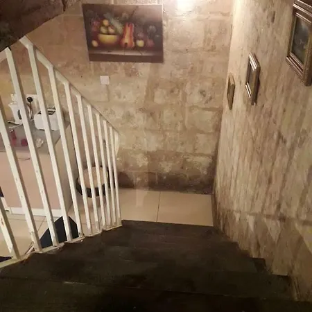 Renovated House In The Centre Of