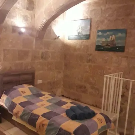 Renovated House In The Centre Of Holiday home Valletta